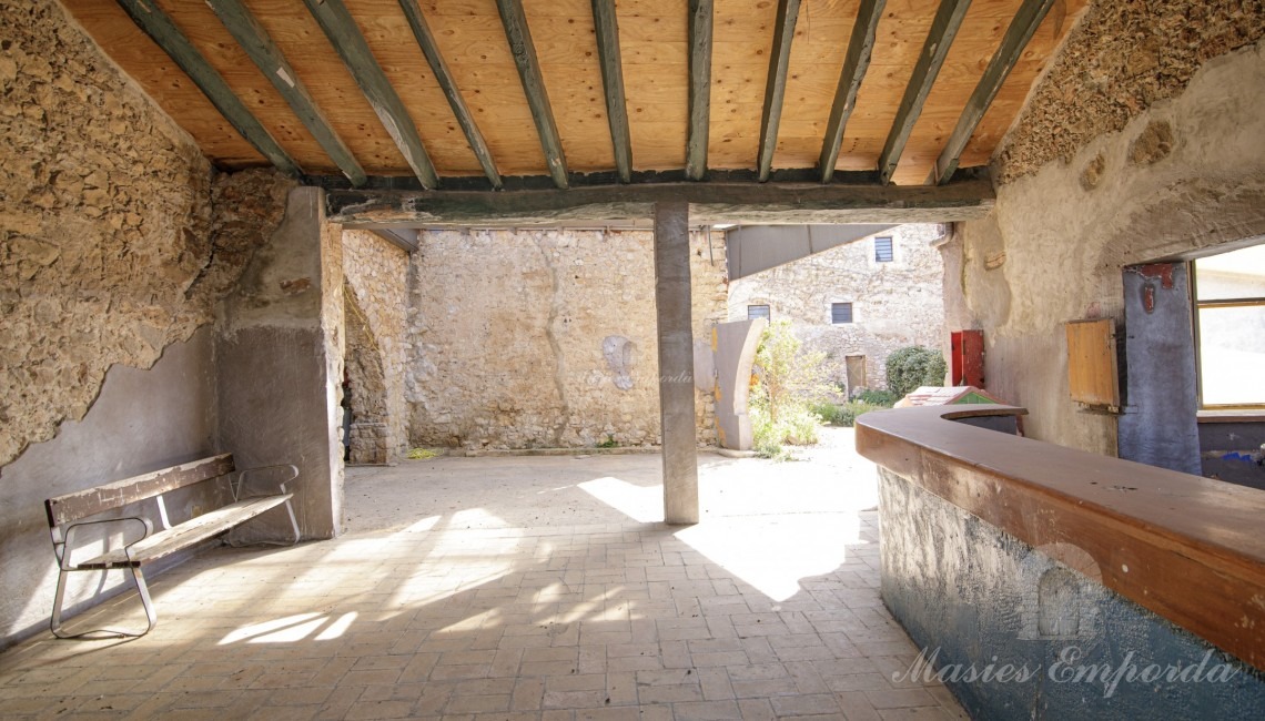 Storerooms attached to the farmhouse 