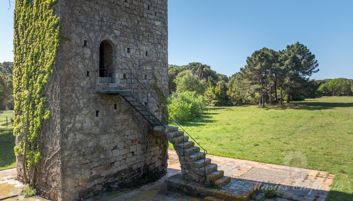 Tower details