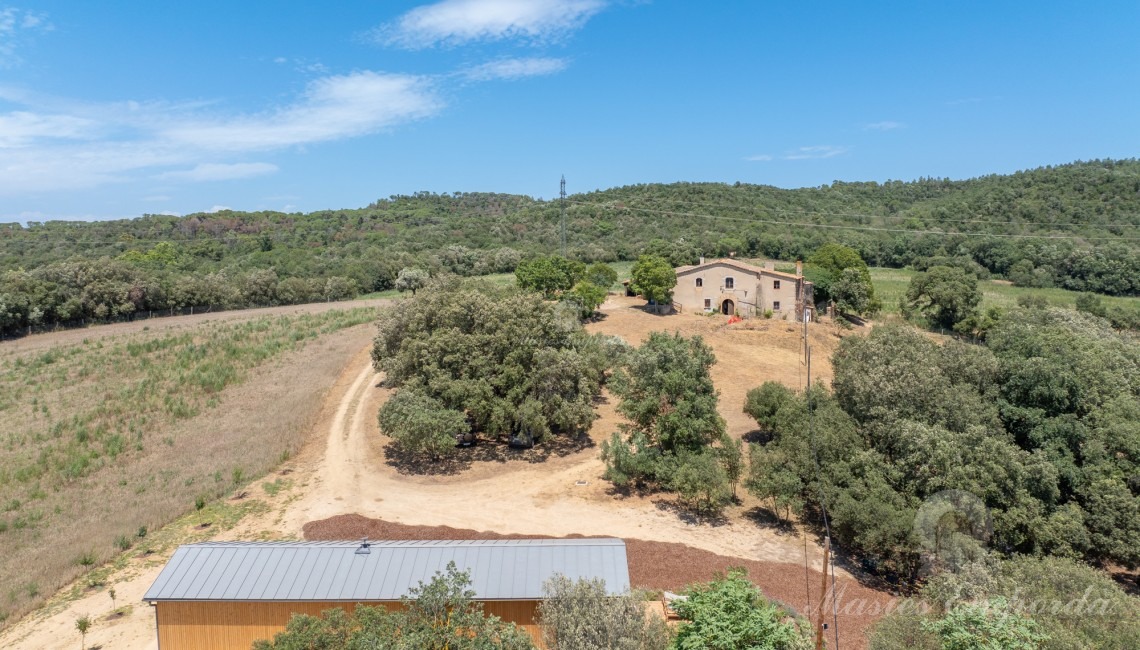 Views of the farmhouse