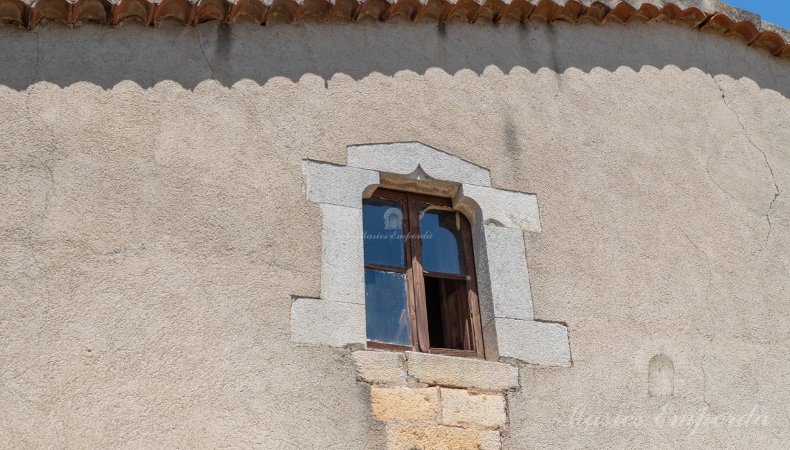 Details of the farmhouse 