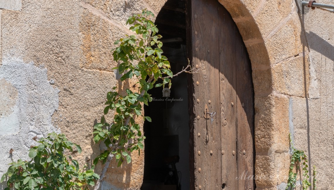 Details of the farmhouse 