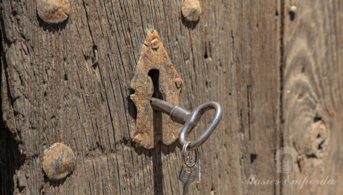 Details of the farmhouse 