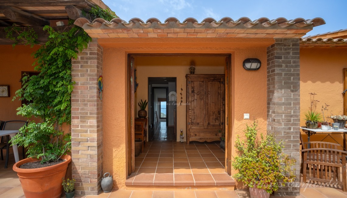 View of the entrance of the house