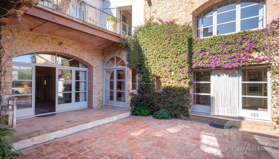 Interior garden terrace and access to the house