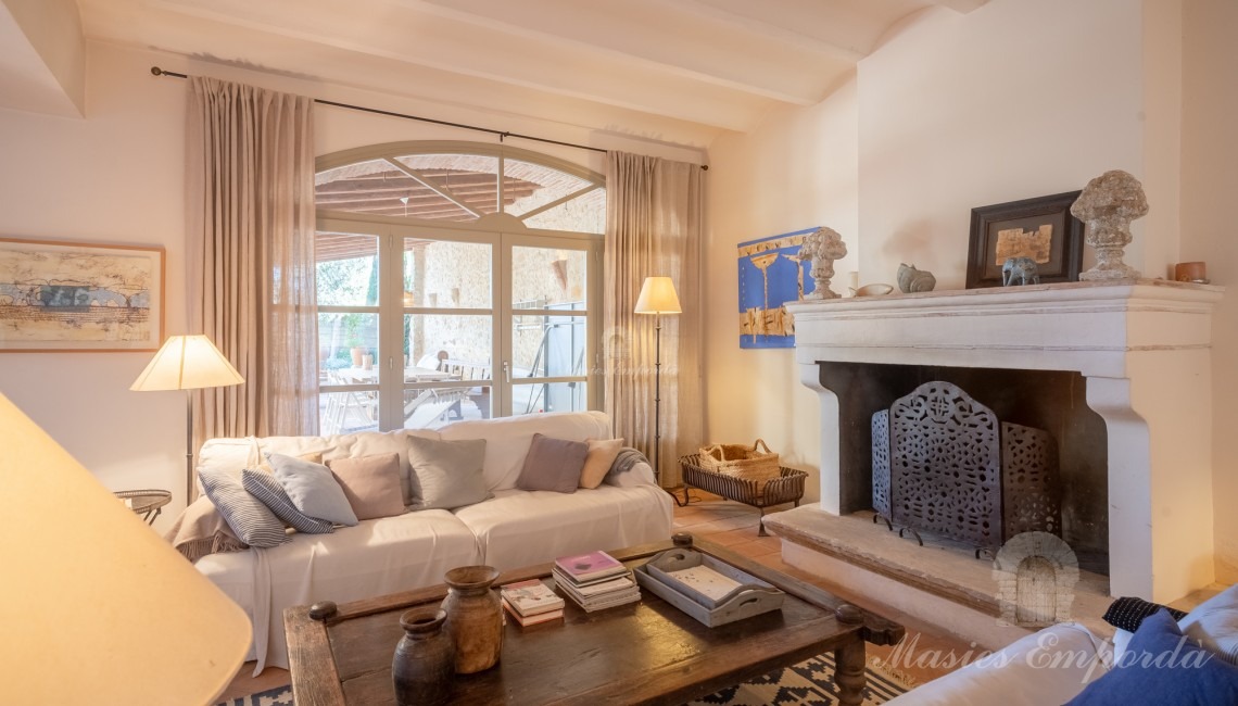 Main living room on the ground floor with fireplace