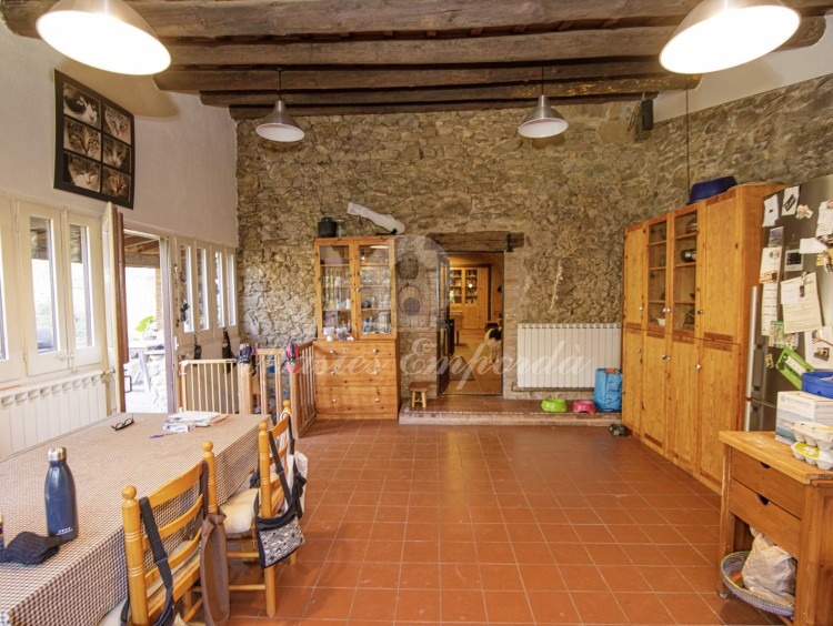 Kitchen-dining room of the farmhouse annexe 