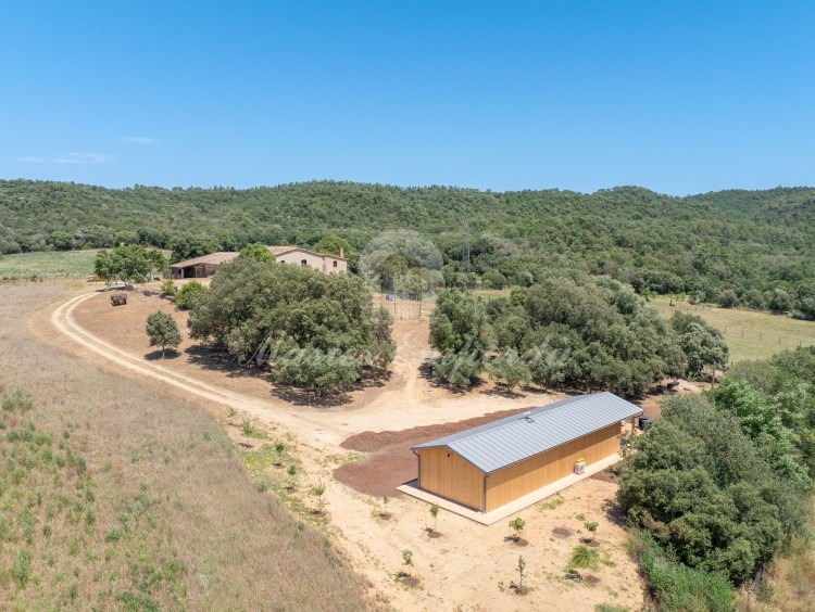 Views of the farmhouse