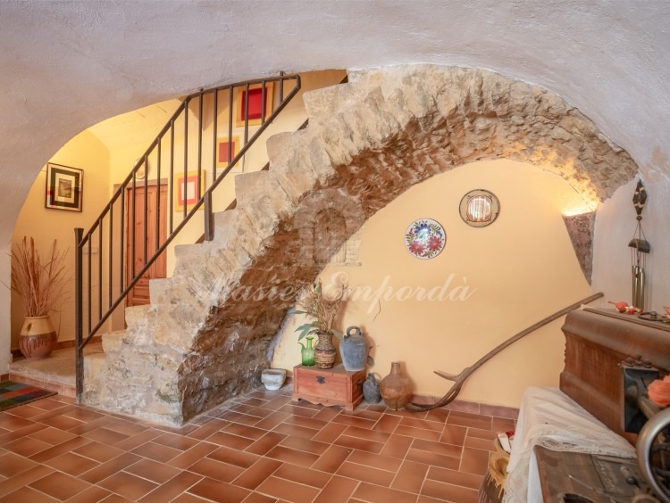 Details of the staircase leading to the ground floor 